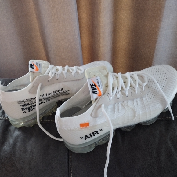 Nike Off White Vapor Max - Picture 8 of 10